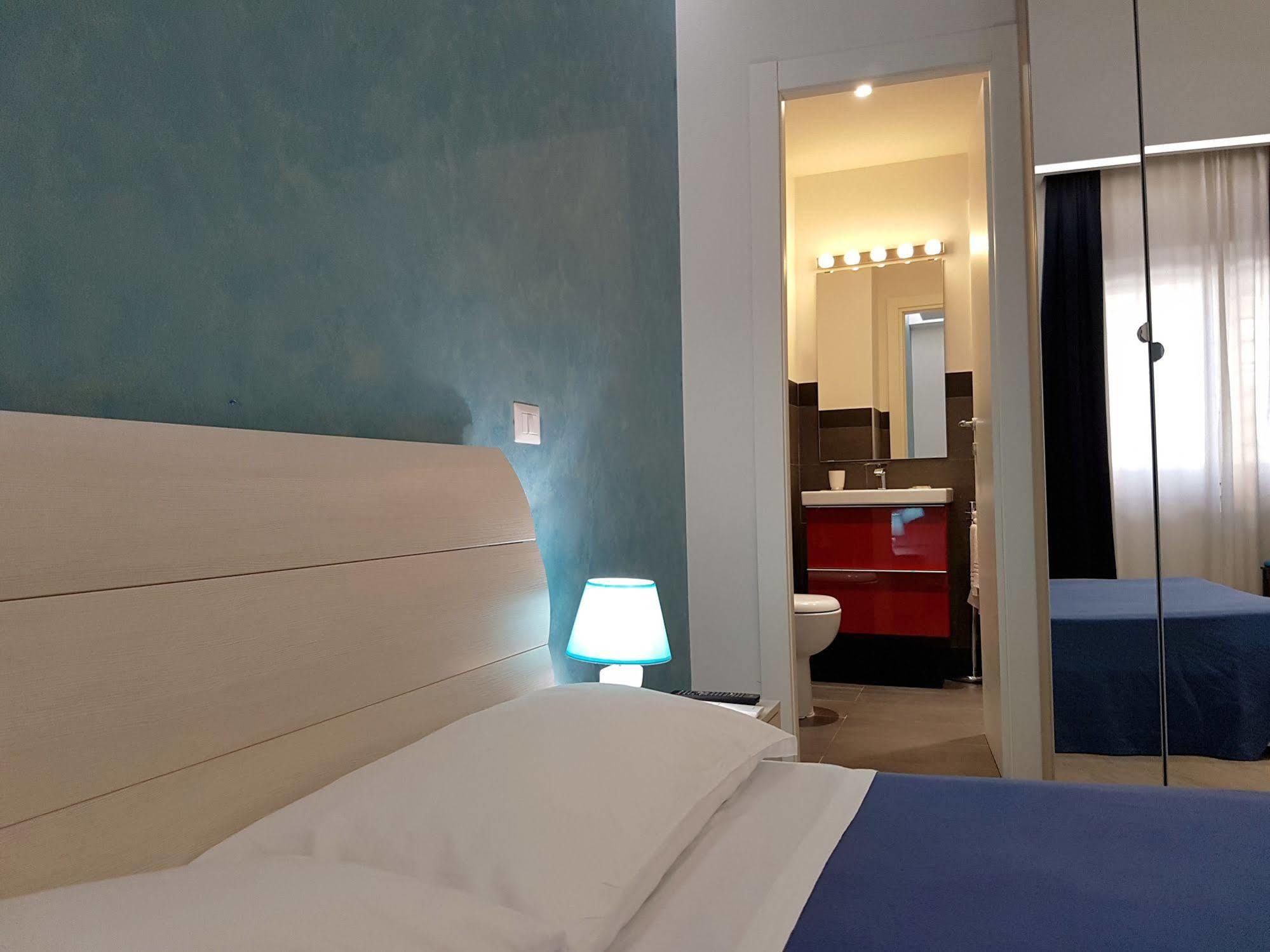 Bed and Breakfast Domus Barberini à Rome Extérieur photo