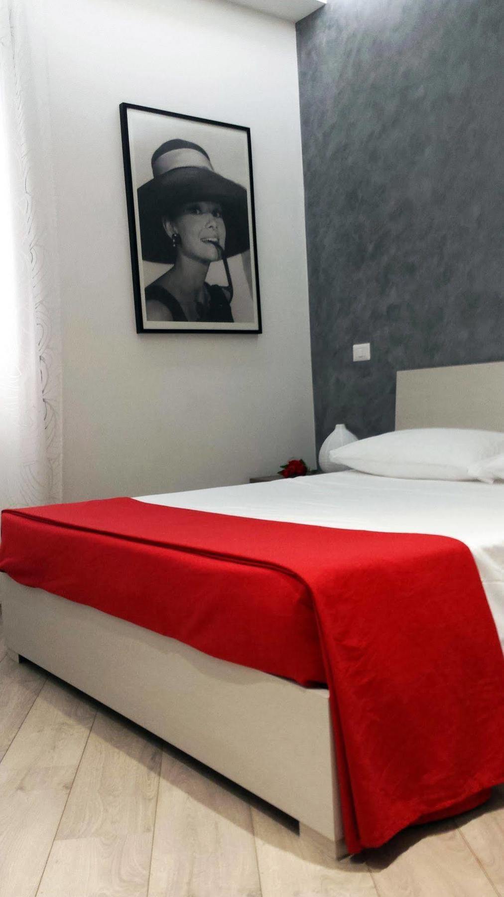 Bed and Breakfast Domus Barberini à Rome Extérieur photo